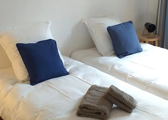 Au 13 : Fenetres Sur *